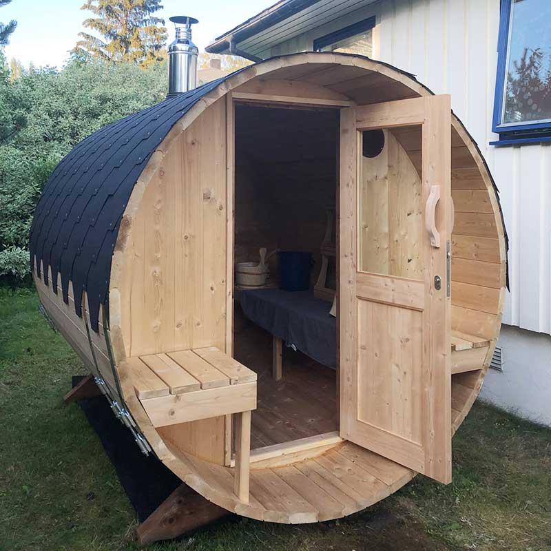 Outdoor 4-6 Person Barrel Sauna with Outdoor Seating 2.4m