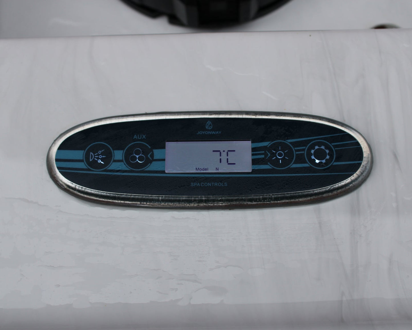 H20 Chillax Ice Bath & Chill Tub Cold Plunge Control Panel