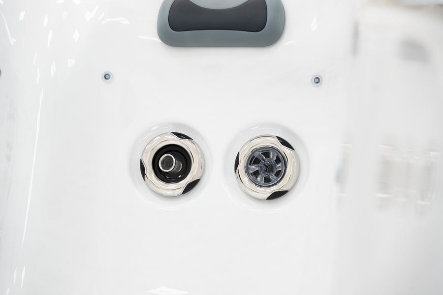 Platinum Spas 2-3 Person Hot Tub 13 Amp | Bluetooth Speakers, Ozone Water Care, 26 Jets, Lounger
