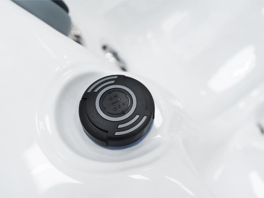 Platinum Spas 4-5 Person Hot Tub 13 Amp | Bluetooth Speakers, Ozone Water Care, 27 Jets, 2 Lounges