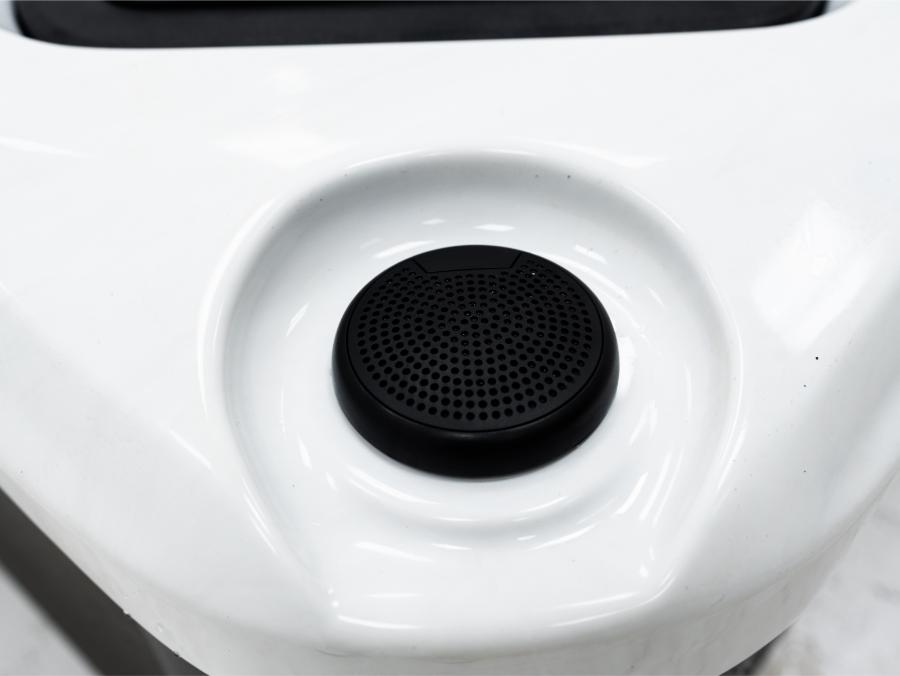 Platinum Spas 4-5 Person Hot Tub 13 Amp | Bluetooth Speakers, Ozone Water Care, 27 Jets, 2 Lounges