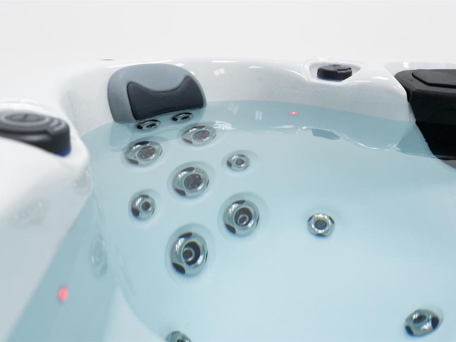 Platinum Spas 6-7 Person Hot Tub 32 Amp | Bluetooth Speakers, Ozone Water Care, 59 Jets