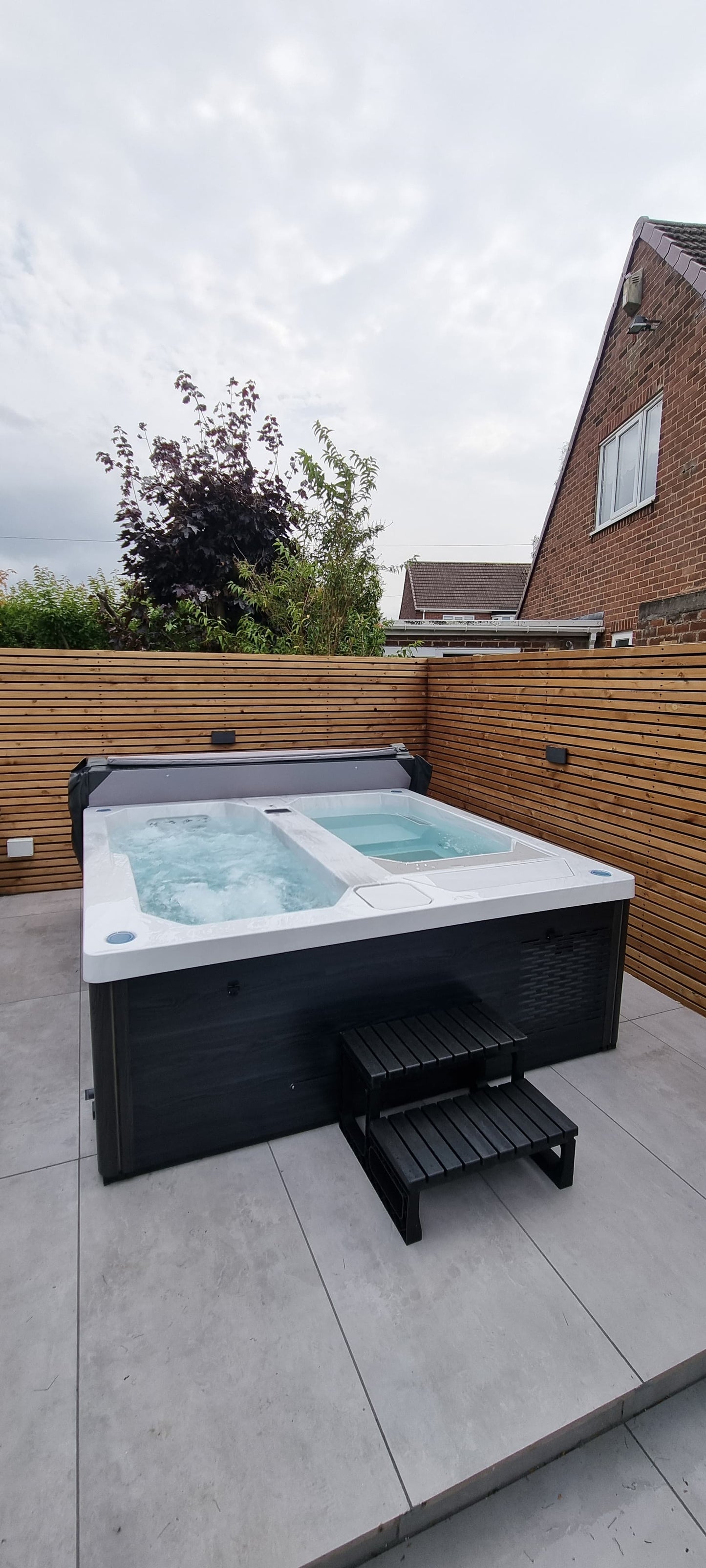 H20 ThermoChill 2-in-1 Ice Bath & Hot Tub