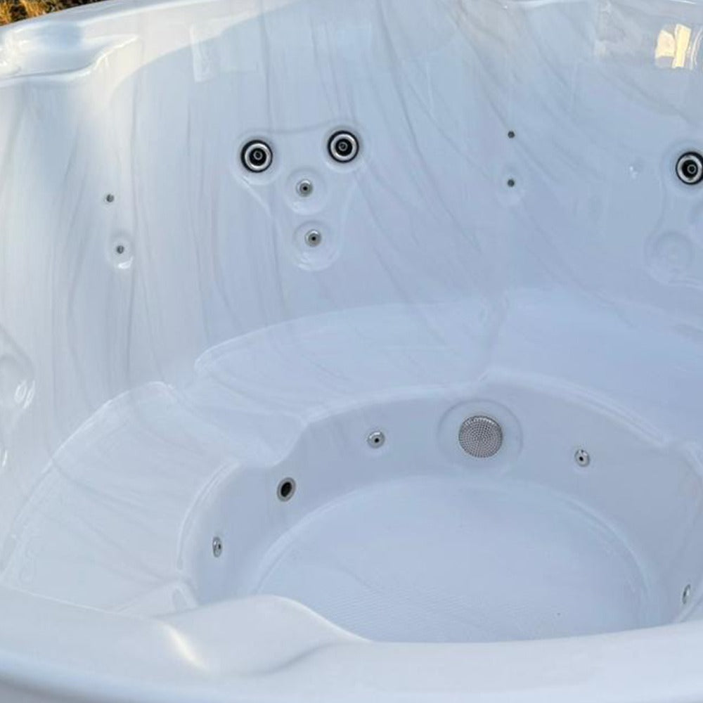Eco Leva Wood-Fired Hot Tub for 2-3 People Quattro, Square | Spruce, Thermowood Outdoor Spa with Built-In Heater