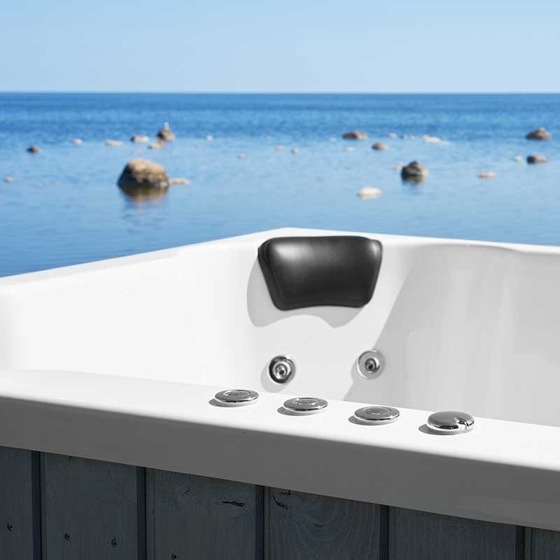 Quattro Wood Fired Hot Tub | 6-8 Person Customisable Fibre Glass Hot Tub