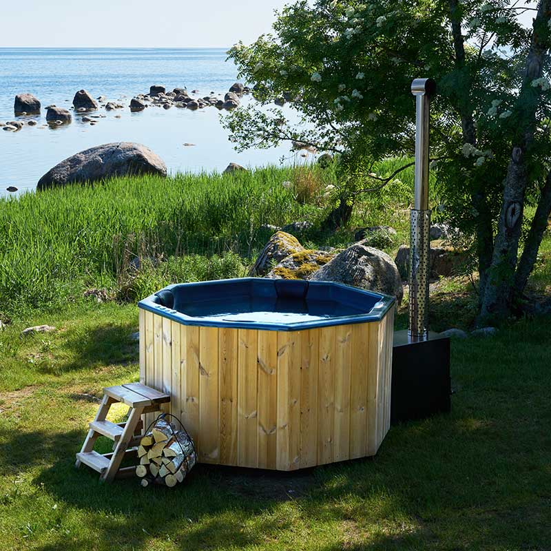 Baltresto Octa Wood-Fired Fibreglass Hot Tub 6 Person