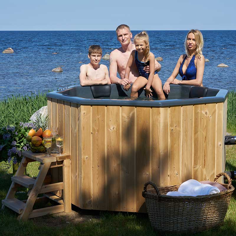 Baltresto Octa Wood-Fired Fibreglass Hot Tub 6 Person