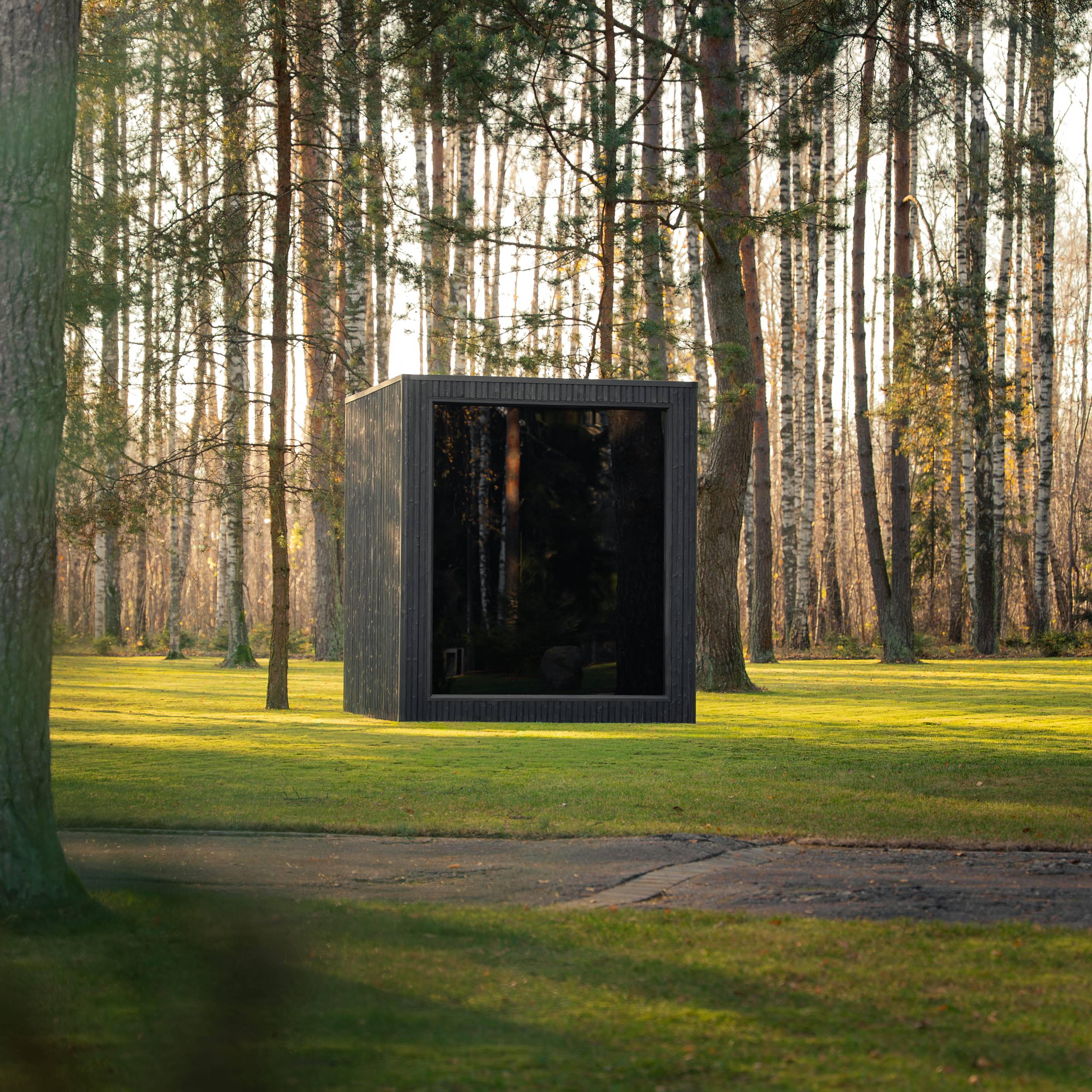 Celsium Wellness Jonas Classic 4 Person Square Traditional Sauna