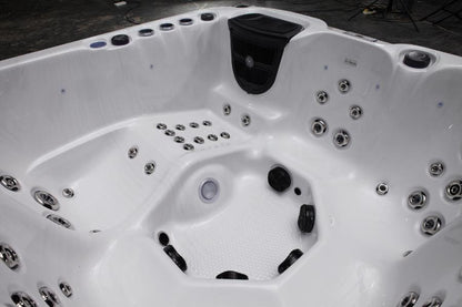 Nova 4-6 Person Hot Tub 32 Amp | Bluetooth Speakers, Ozone Water Care, 59 Jets, Lounger