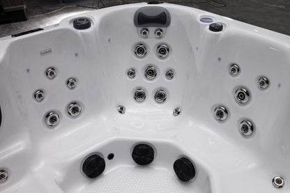 Nova 4-6 Person Hot Tub 32 Amp | Bluetooth Speakers, Ozone Water Care, 59 Jets, Lounger