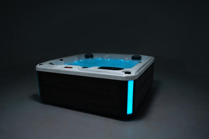 Horizon 4-6 Person Hot Tub 13 Amp | Bluetooth Speakers, Ozone Water Care, 28 Jets, Lounger