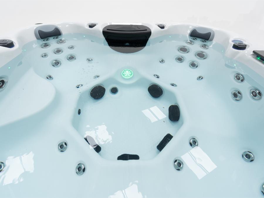 Platinum Spas 6-7 Person Hot Tub 32 Amp | Bluetooth Speakers, Ozone Water Care, 59 Jets