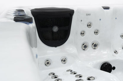 Nova 4-6 Person Hot Tub 32 Amp | Bluetooth Speakers, Ozone Water Care, 59 Jets, Lounger