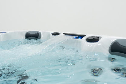 Nova 4-6 Person Hot Tub 32 Amp | Bluetooth Speakers, Ozone Water Care, 59 Jets, Lounger