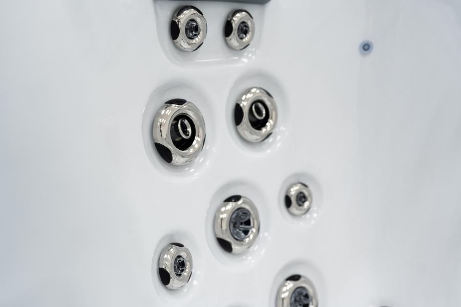 Platinum Spas 4-6 Person Hot Tub 32 Amp | Bluetooth Speakers, Ozone Water Care, 59 Jets, Lounger