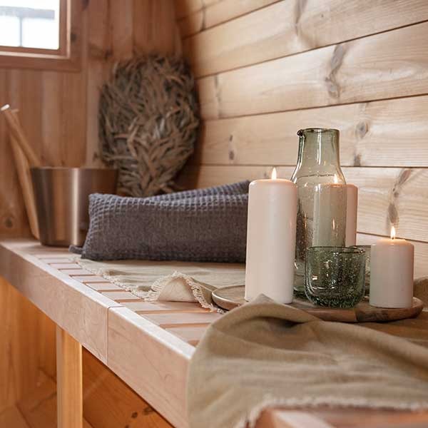 Outdoor 4 Person Barrel Sauna With Changing Room And Outside Seating